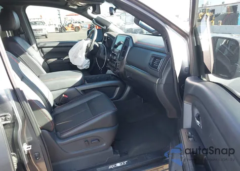 2021 Nissan Titan Pro-4X 4X4 из США, поврежденный, VIN 1N6AA1ED1MN526145